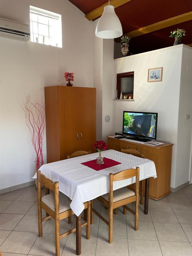 Leca- Small House Medulin Dış mekan fotoğraf